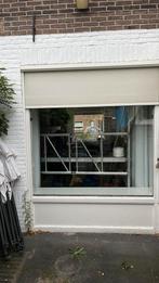 Screen, Doe-het-zelf en Verbouw, Rolluiken, Ophalen, Zo goed als nieuw