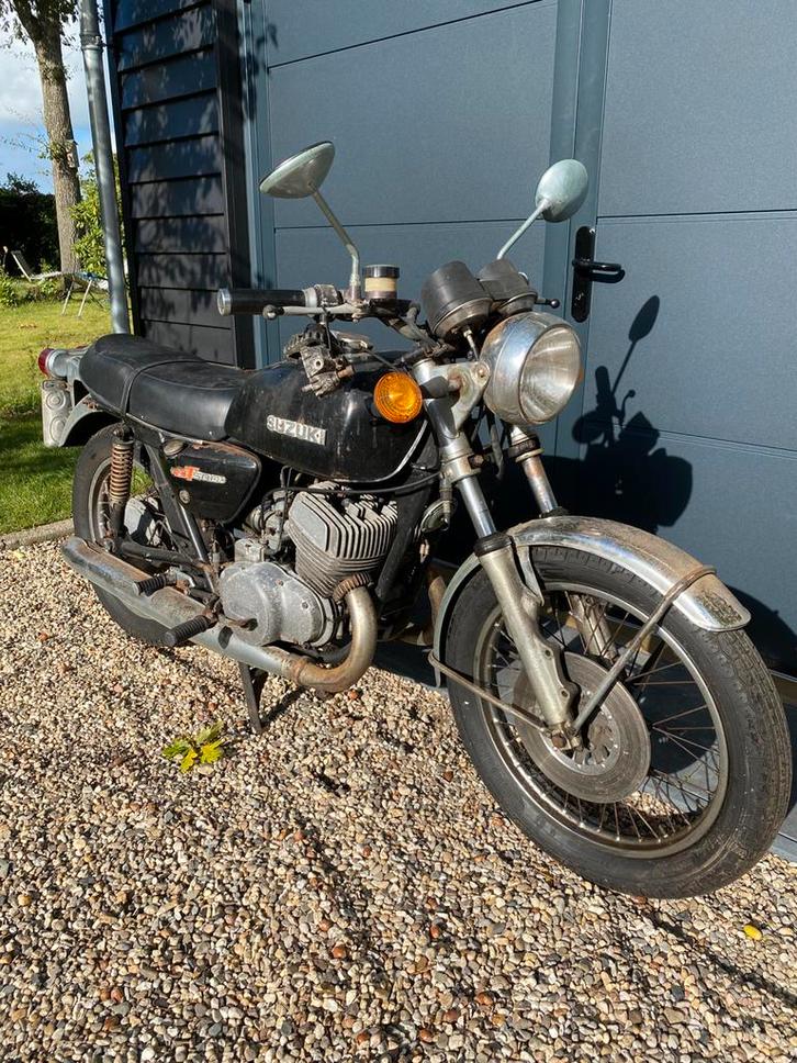Suzuki t500 / gt500 2 takt 1972 (opknapper, loop of sloop), Motoren, Motoren | Oldtimers, Overig, meer dan 35 kW, 2 cilinders