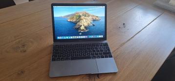 Apple MacBook Air 13.3", DualCore M3, 8 GB RAM  beschikbaar voor biedingen