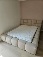 Teddy bedframe met opbergruimte, Swiss Sense matras, kastje, Huis en Inrichting, Slaapkamer | Boxsprings, Ophalen, Tweepersoons