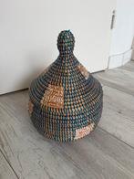 Afrikaanse mand, Ophalen of Verzenden, Zo goed als nieuw, Rond, Riet