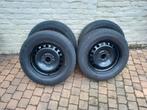 Winterbanden op velg 4 stuks 195/65 R15. Vw, skoda enz., Auto-onderdelen, Banden en Velgen, Ophalen, Gebruikt, 15 inch, Banden en Velgen