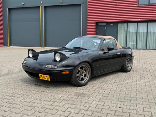 Mazda MX-5 1.6 Miata U9 1992 Zwart, Auto's, Mazda, Particulier, MX-5, Bluetooth, Elektrische ramen, Lederen bekleding, Lichtmetalen velgen