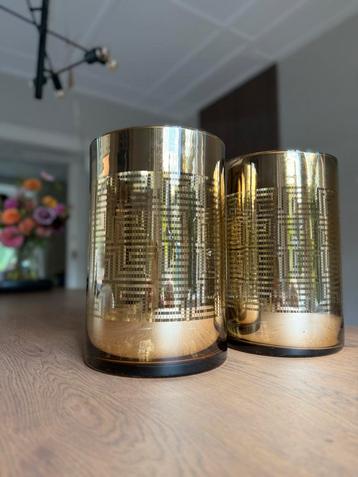 Goudkleurige windlichten - Lifestyle beschikbaar voor biedingen