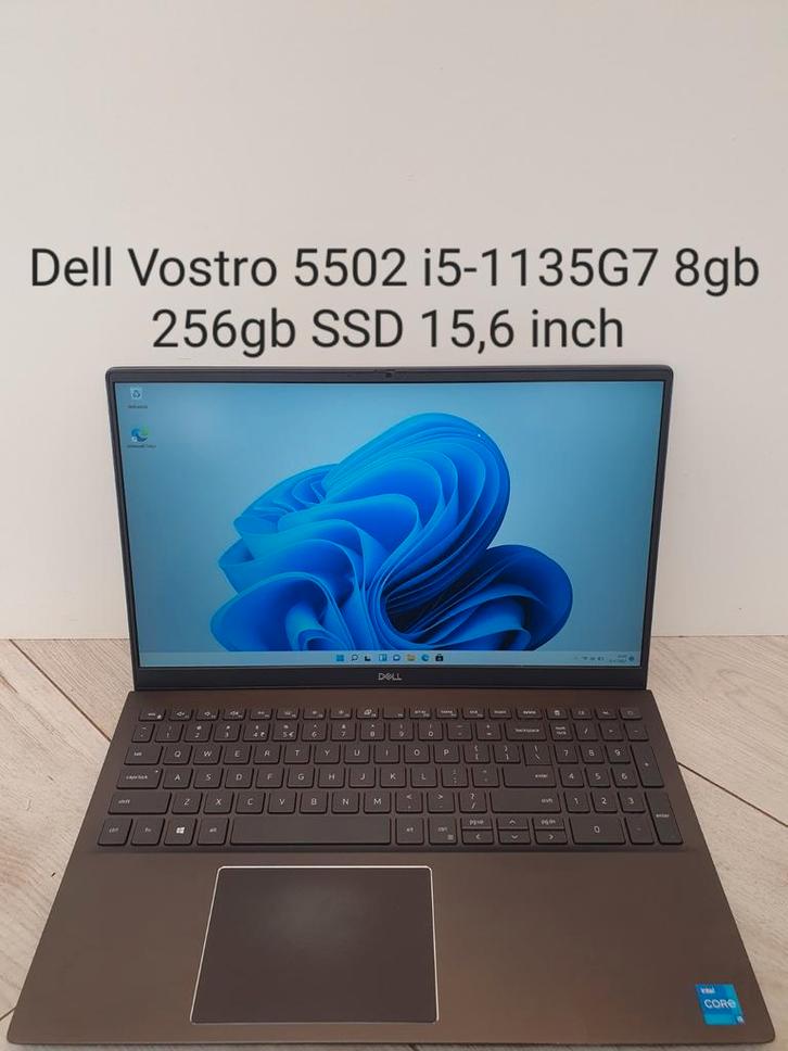 Als nieuw: Dell Vostro 5502 i5-1135G7 8gb 256gb SSD full hd, Computers en Software, Windows Laptops, Zo goed als nieuw, 15 inch