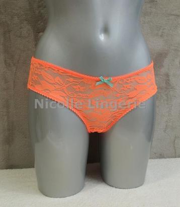 Slip/Hipster Maat M-L-XL in 5 kleuren (001)  beschikbaar voor biedingen