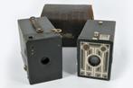 Antieke Box camera's Brownie Junior en Hawk-Eye, Ophalen of Verzenden, Gebruikt, Compact, Overige Merken