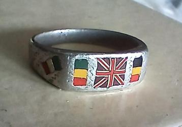 WO1 trench art ring UK en geallieerden  beschikbaar voor biedingen