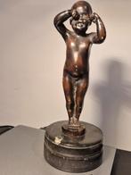 Bronzen beeldje huilende jongen, Antiek en Kunst, Ophalen of Verzenden