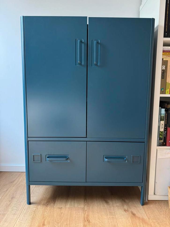 Blauwe IKEA kast IDÅSEN, Huis en Inrichting, Kasten | Kledingkasten, Zo goed als nieuw, 150 tot 200 cm, 50 tot 100 cm, 25 tot 50 cm