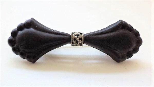 Bakeliet broche in strikvorm, Sieraden, Tassen en Uiterlijk, Antieke sieraden, Broche, Overige materialen, Ophalen