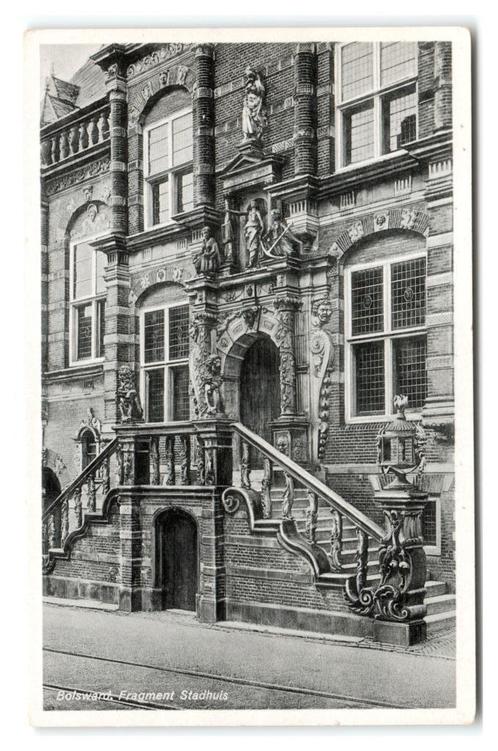 Bolsward, Fragment Stadhuis, Verzamelen, Ansichtkaarten | Nederland, Ongelopen, Friesland, 1940 tot 1960, Verzenden