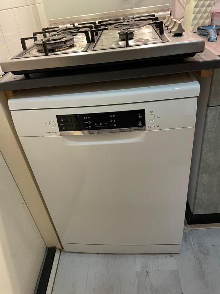 Bosch Serie 4 Vaatwasser, Witgoed en Apparatuur, Vaatwasmachines, Gebruikt, Vrijstaand, 85 tot 90 cm, 45 tot 60 cm, Minder dan 10 liter