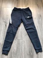 Nike tech fleece broek maat S donker blauw, Ophalen, Gedragen, Grijs, Algemeen