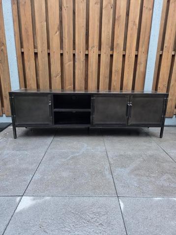 Tv meubel Carpino 180 cm metalen industrieel T.E.A.B