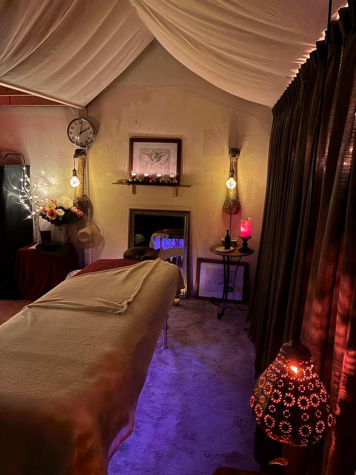 Ontspanningsmassage in warme en sfeervolle omgeving, Diensten en Vakmensen, Welzijn | Masseurs en Massagesalons, Ontspanningsmassage