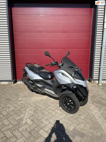 Gilera Fuoco 500 i.e. Akrapovic (mp3 500) beschikbaar voor biedingen