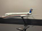 Oman aviation fokker 100 IMC 1:72 schaalmodel, Verzamelen, Luchtvaart en Vliegtuigspotten, Ophalen of Verzenden, Nieuw, Schaalmodel