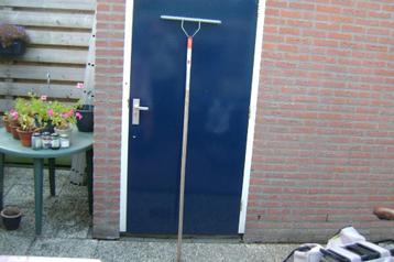 Verticuteerhark beschikbaar voor biedingen