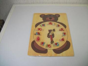 Beer puzzel klok beschikbaar voor biedingen