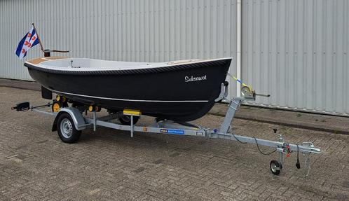 SLOEP zeer mooi incl. motor en trailer complete set 2020., Watersport en Boten, Sloepen, Zo goed als nieuw, Tot 10 pk, 3 tot 6 meter