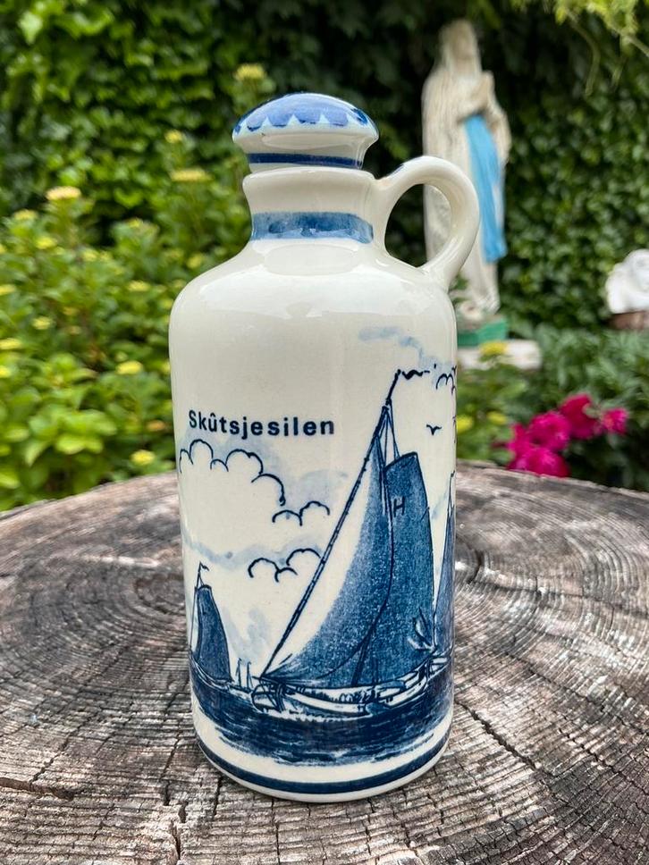 Delfts blauw kruikje ❤️ Skûtsjesilen, Batavus, Antiek en Kunst, Antiek | Keramiek en Aardewerk, Ophalen of Verzenden