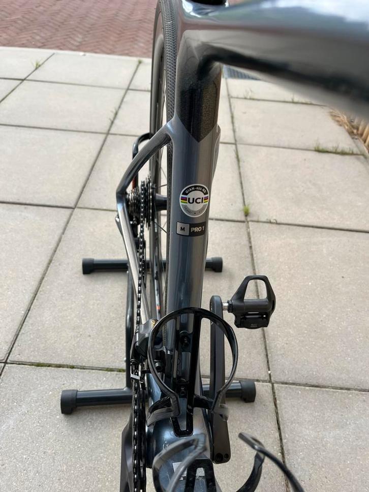 Giant Defy Advanced Pro - Ultegra Di2 - Zo goed als nieuw, Fietsen en Brommers, Fietsen | Racefietsen, Zo goed als nieuw, Heren