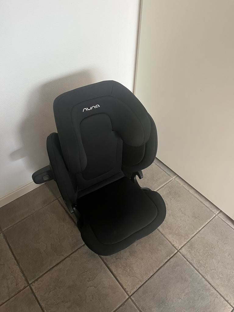 Nuna i-size booster seat, Verstelbare rugleuning, Zo goed als nieuw, Isofix, 0 t/m 13 kg
