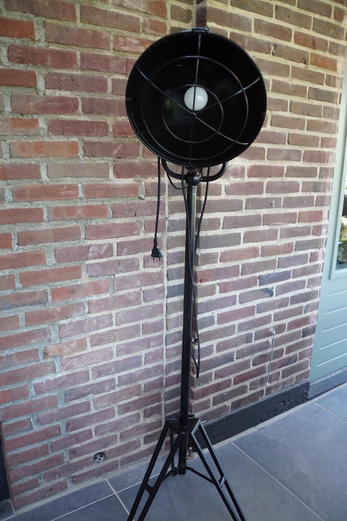 vloerlamp, Ophalen, Gebruikt, Metaal, 150 tot 200 cm