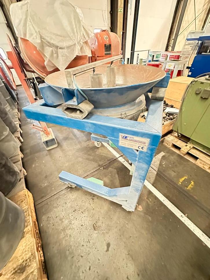 Pneumatisch Aangedreven Trilzeef - BOM Engineering, Doe-het-zelf en Verbouw, Werkbanken, Ophalen of Verzenden