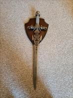 2 Fantasy Zwaarden met Wandplaten, Ophalen