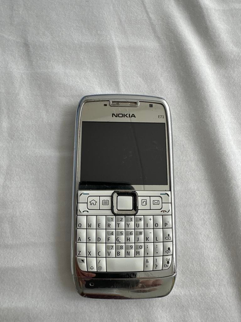 Nokia E71 zonder oplader, Telecommunicatie, Mobiele telefoons | Nokia, Fysiek toetsenbord, 3 tot 6 megapixel, Ophalen of Verzenden