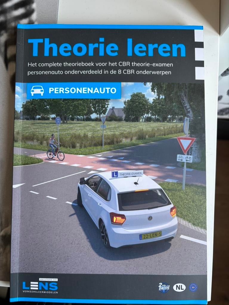 Auto theorie boek 2026, Ophalen of Verzenden, Zo goed als nieuw, Algemeen