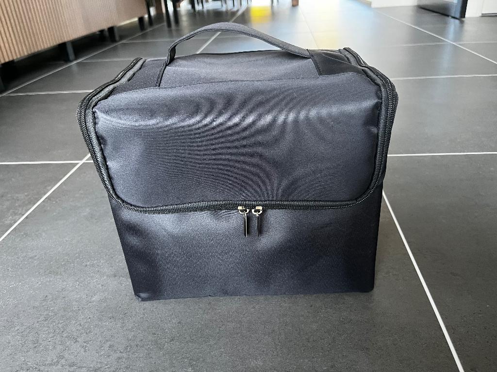 Beautycase, uitschuifbare koffer, Ophalen of Verzenden, Gebruikt, Zwart, Softcase