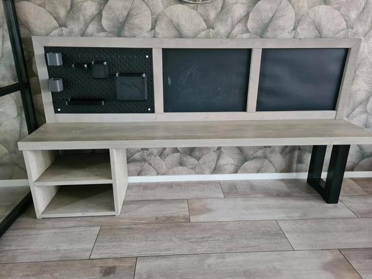 Kinder speeltafel met krijtbord en opbergruimte, Kinderen en Baby's, Speelgoed | Speeltafels, Gebruikt, Ophalen