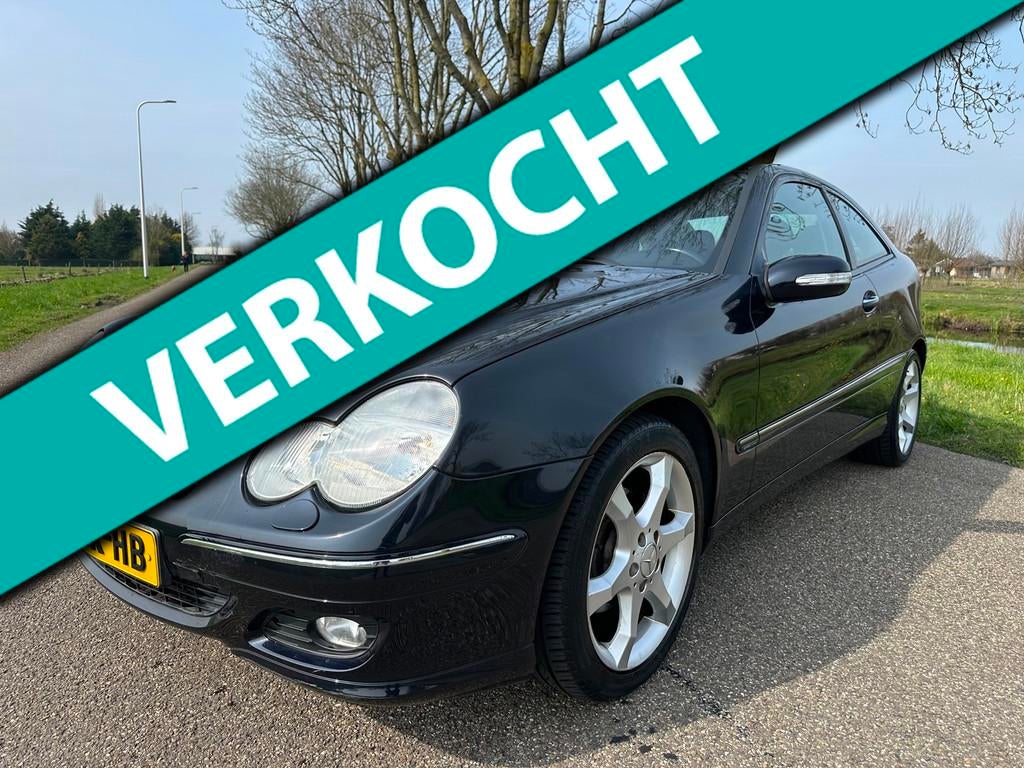 Mercedes-Benz C-klasse Sportcoupé 180 K.|nw apk|rijdt super, Gebruikt, Zwart, 4 stoelen, 1796 cc