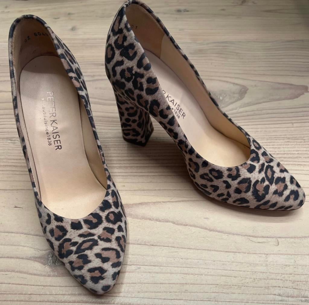 Peter Kaiser suede pumps luipaardelook maat 2 = 34,5, Kleding | Dames, Schoenen, Pumps, Bruin, Nieuw, Ophalen of Verzenden