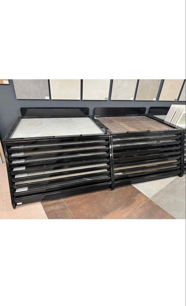 presentatiemeubel / Showroommeubel, Ophalen of Verzenden