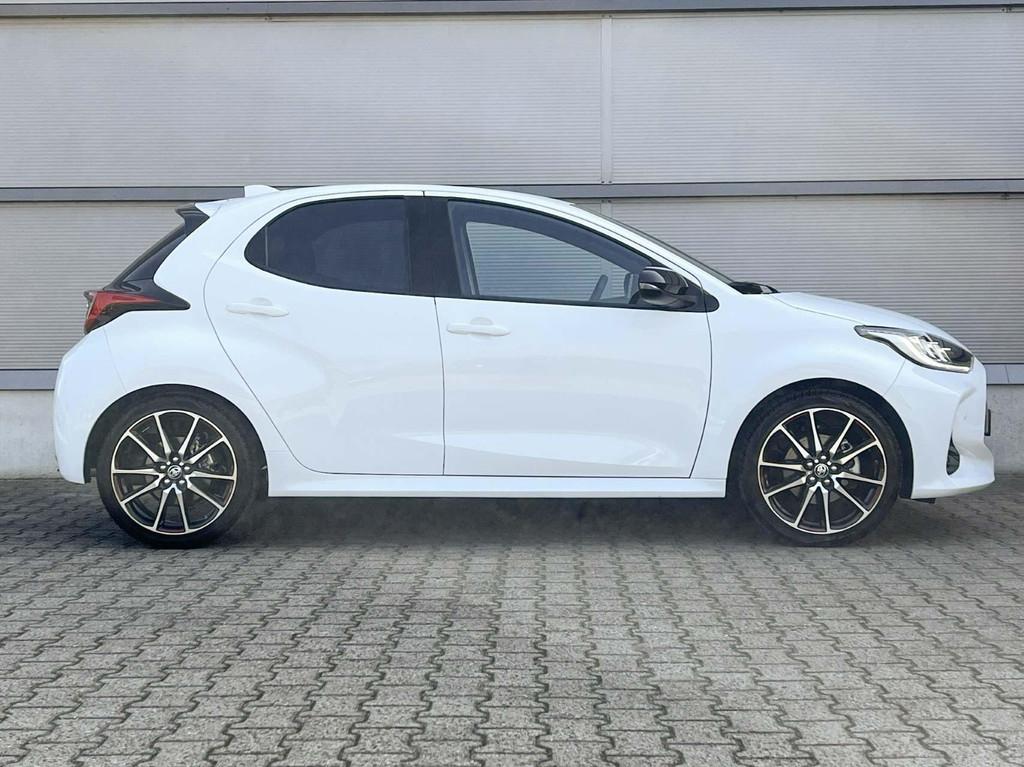 Toyota Yaris 1.5 Hybrid 115pk AUT GR Sport | Navigatie | Sto, Auto's, Toyota, 12 maanden, 450 kg, Gebruikt, Bedrijf