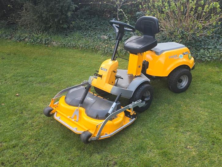 Zitmaaier Stiga Park 15,5 PK, Tuin en Terras, Zitmaaiers, Ophalen