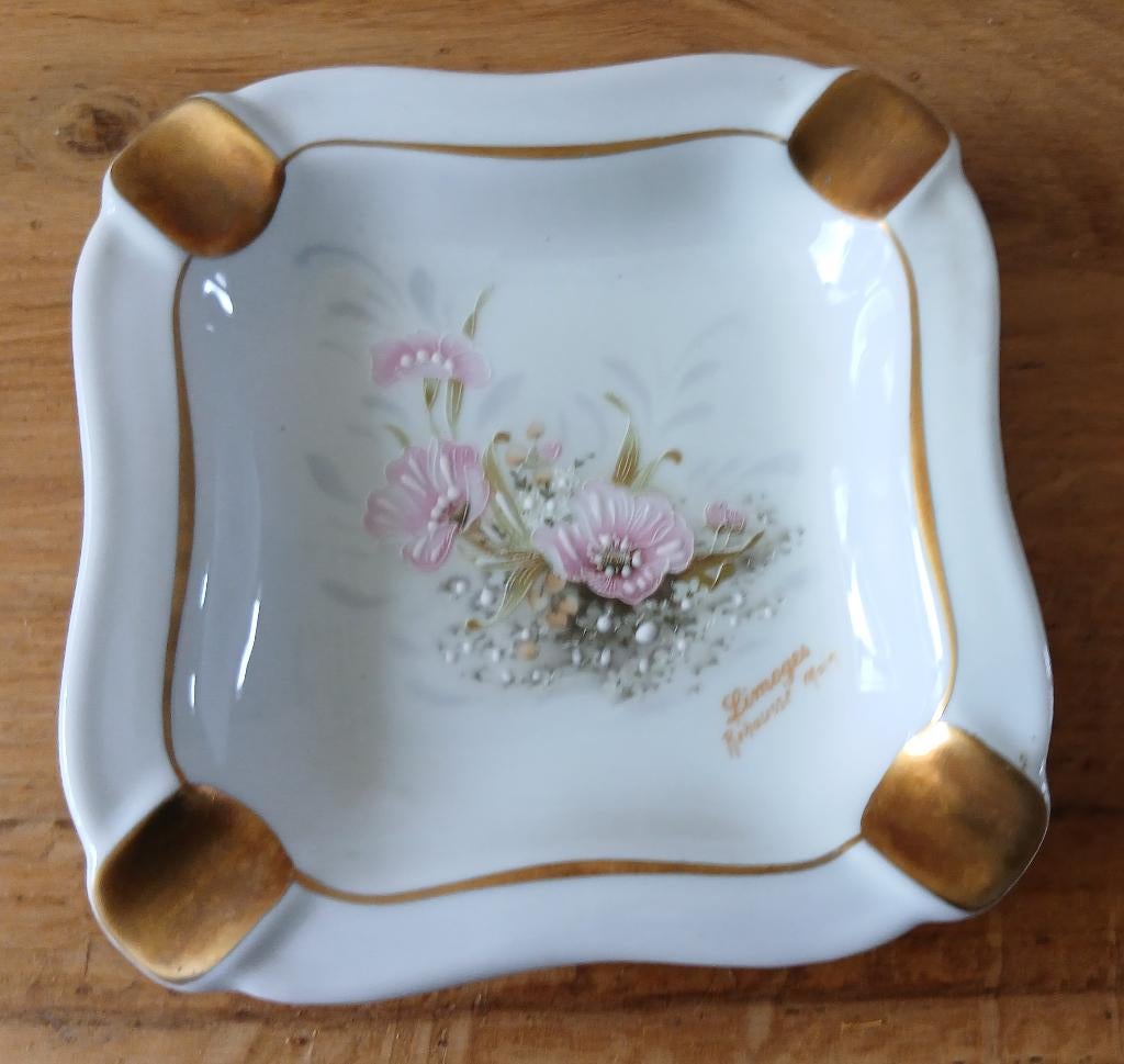 Asbak Limoges Ray porselein, fabrikant Gilis, Verzamelen, Ophalen of Verzenden, Zo goed als nieuw, Asbak