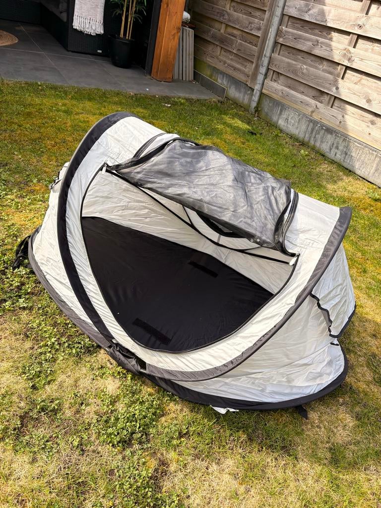 Deryan babytent met zelfopblaasbaar matras, Ophalen, Gebruikt