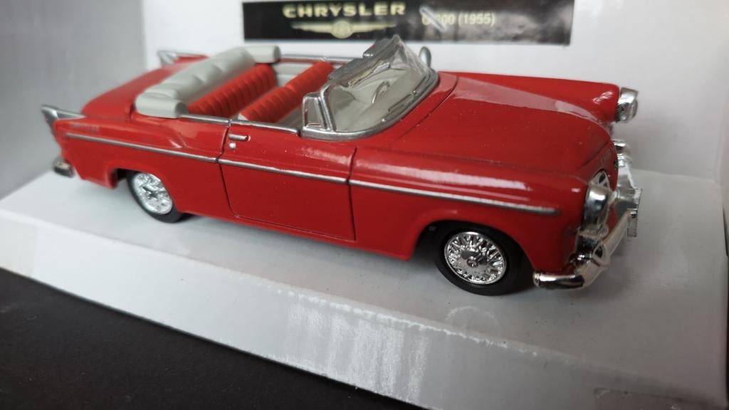 Chrysler 300 c 1:43 New Ray City Cruiser Pol, Hobby en Vrije tijd, Modelauto's | 1:43, Overige merken, Auto, Verzenden, .
