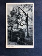 Veluwe, Boer en Boerin bij de put, Mooi Veluwe, Verzamelen, Ophalen of Verzenden, 1940 tot 1960, Gelopen, Gelderland
