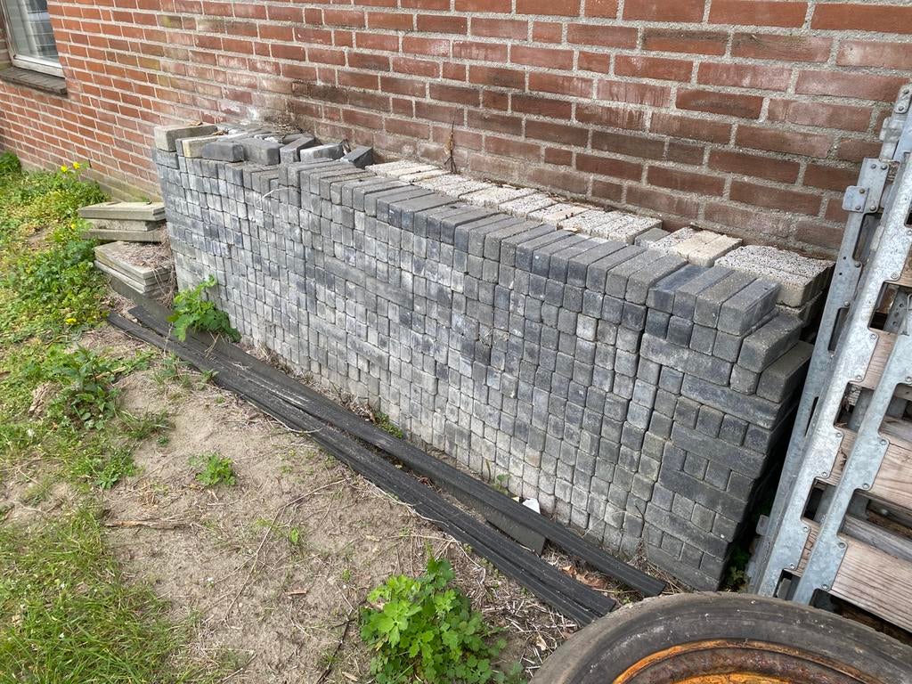 Waalformaat betonklinkers 20x5x6 25m2, Ophalen, Klinkers, Zo goed als nieuw, 10 m² of meer