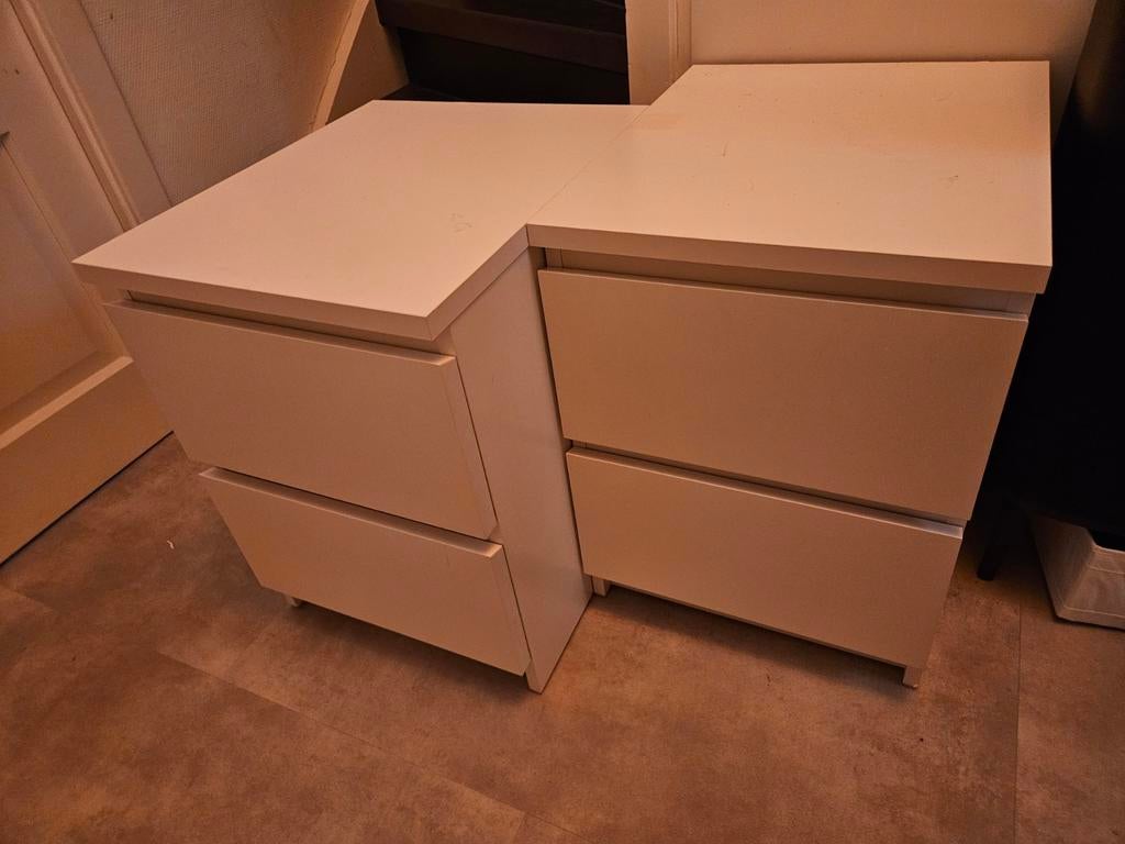 Twee IKEA Malm nachtkastjes / vaste prijs: samen 30 euro, Ophalen, Gebruikt, Minder dan 45 cm