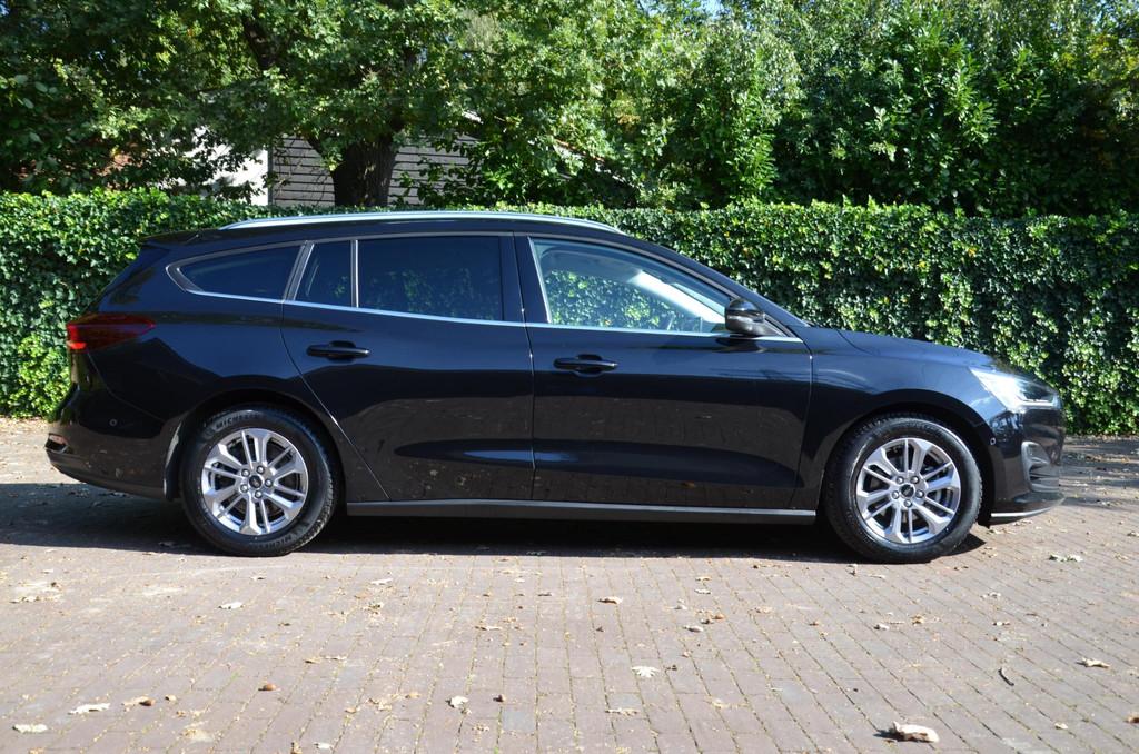 Ford Focus Wagon 1.0 EcoBoost Hybrid Titanium Navi/Pdc/Ecc/L, Auto's, Ford, Gebruikt, Euro 6, Zwart, Origineel Nederlands