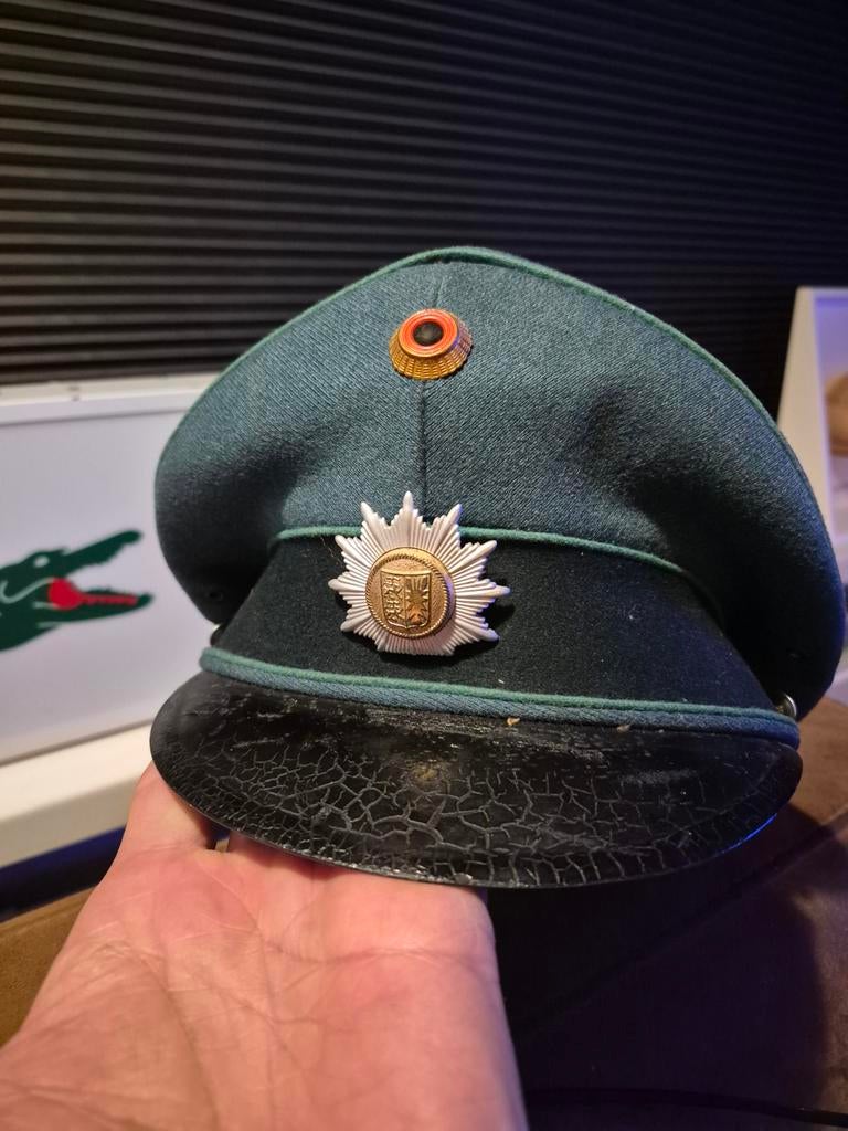Duitse politie pet maat 55 oude politie pet, Verzamelen, Ophalen of Verzenden, Overige soorten, Duitsland, Helm of Baret