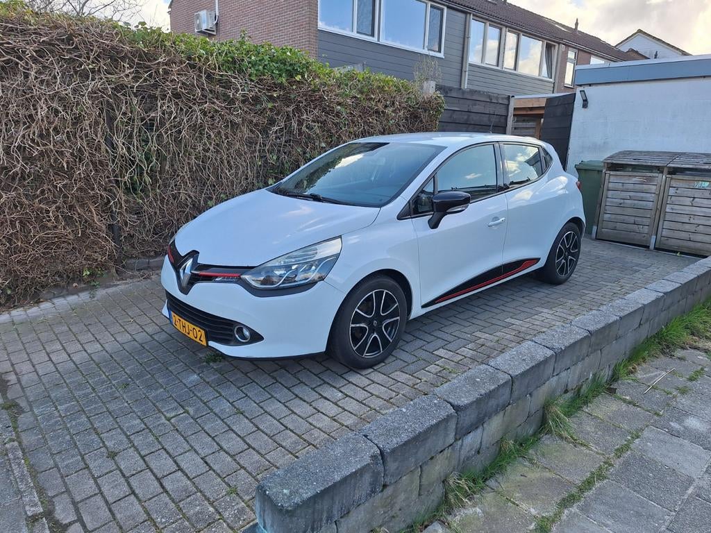 Renault Clio 1.5 DCI 66KW 5-DRS 2014 Wit, Auto's, Voorwielaandrijving, 1046 kg, Stof, Zwart