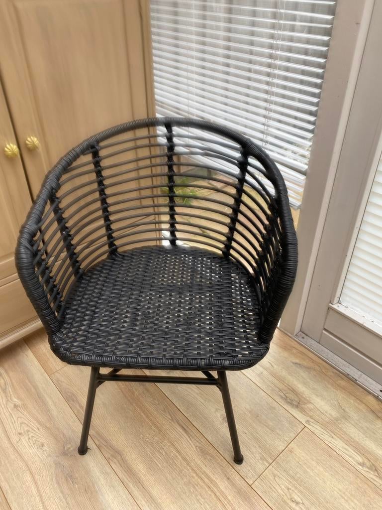 Zwarte stoel, Ophalen of Verzenden, Zo goed als nieuw